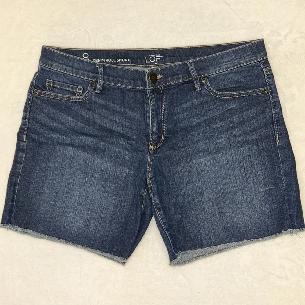 2 LOFT Denim Roll Short Jean Shorts Size 8 - Picture 2 of 11